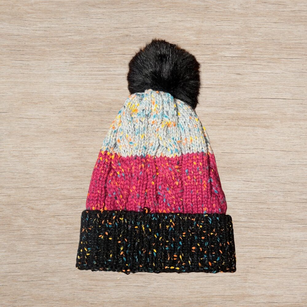 NWT Multicolor Yarn Pom Pom Beanie Hat Sherpa Lined Women's Cabincore